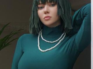 Alina Becker的牛仔裤写真，捕捉每一个精彩瞬间的cos照片回顾